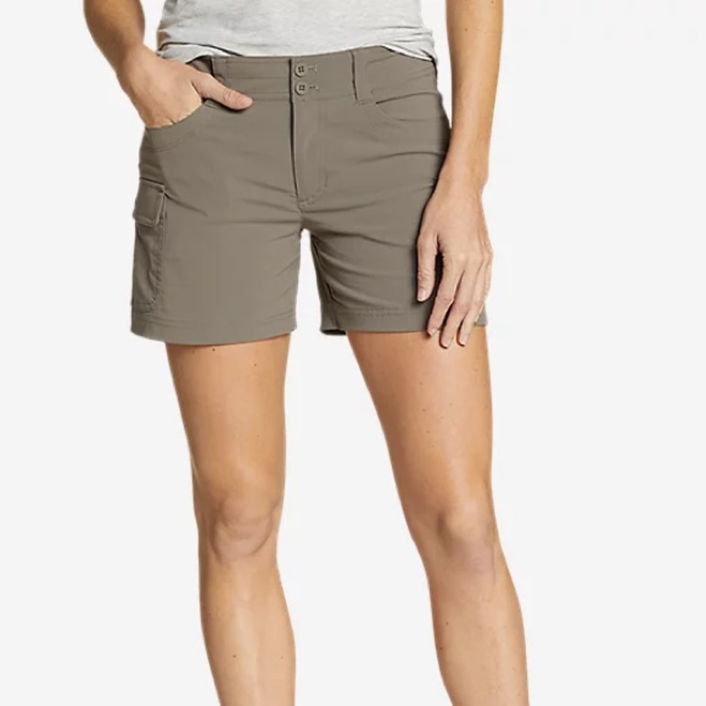 Women’s US 0 Eddie Bauer 5” cargo shorts